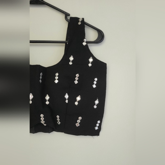 Black Sequin Zari Embroidery Work Lehenga Choli - Picture 7 of 9